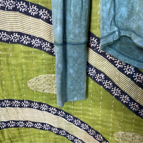 We The Free x Free People Sapphire Mineral Wash Cosmo Cowl Neck Top Size Small - Picture 5 of 16